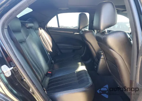 2012 Chrysler 300 S из США, поврежденный, VIN 2C3CCABG3CH273944